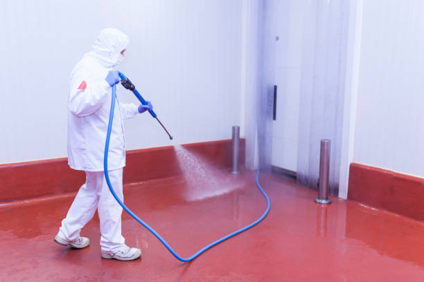 Animal Enclosure Cleaning in Ottawa, KS